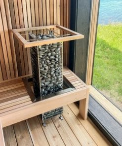 Alternative view of Huum Cliff medinis aptvaras